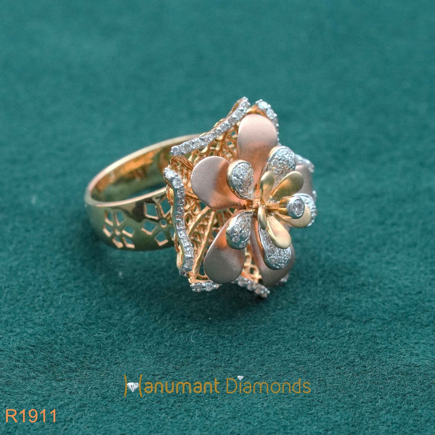 Diamond Ring - R1911