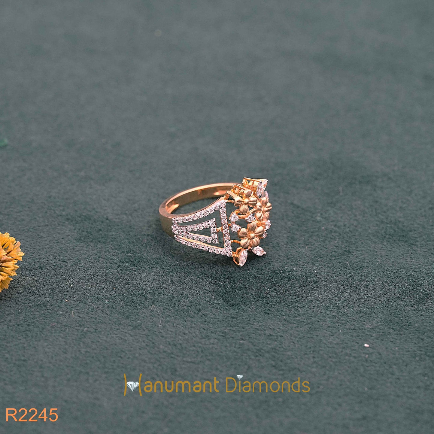 Diamond Ring - R2245