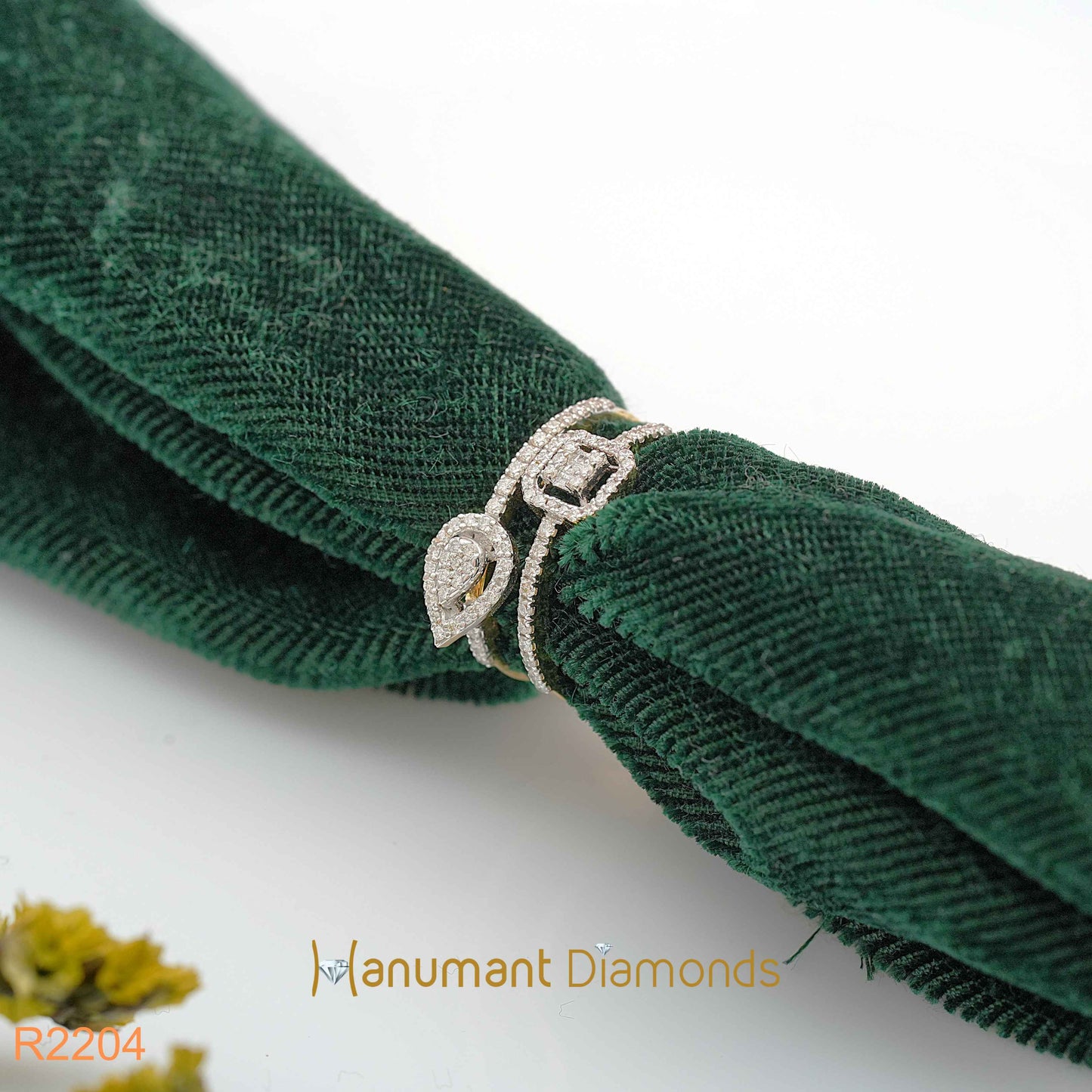 Diamond Ring - R2204