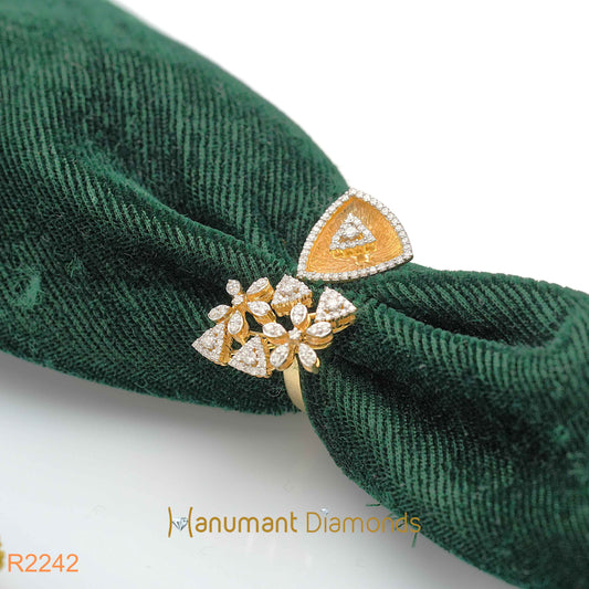 Diamond Ring - R2242
