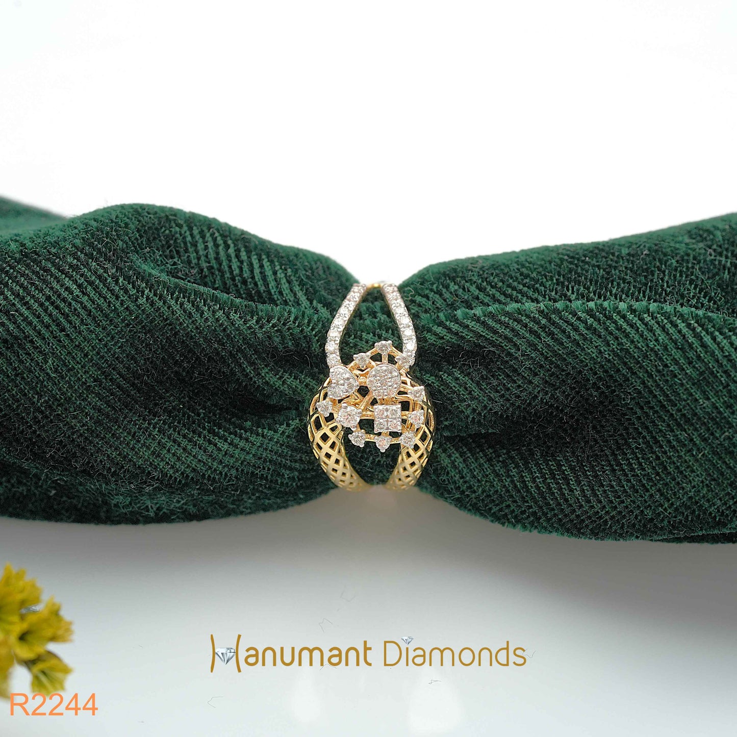 Diamond Ring - R2244