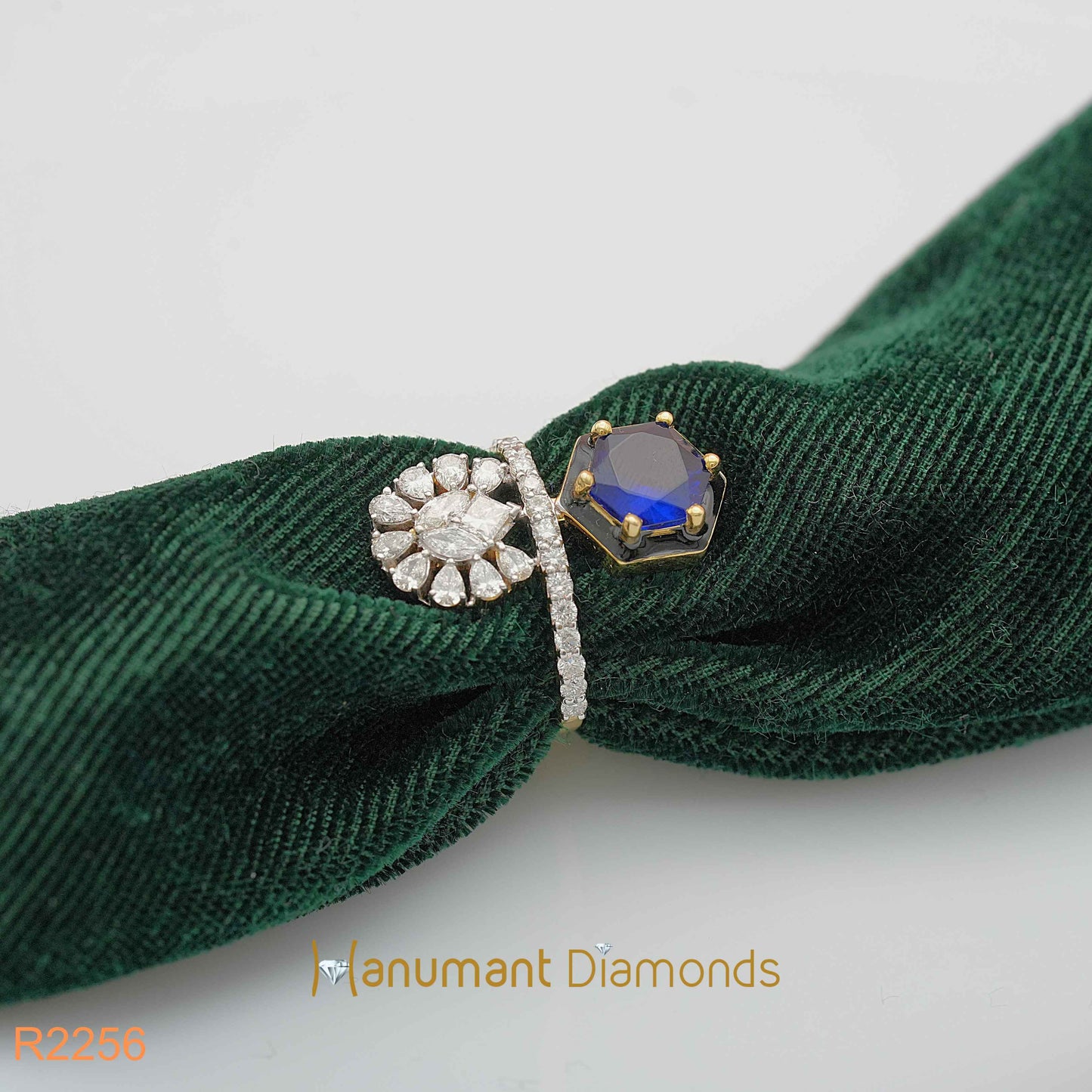 Diamond Ring - R2256