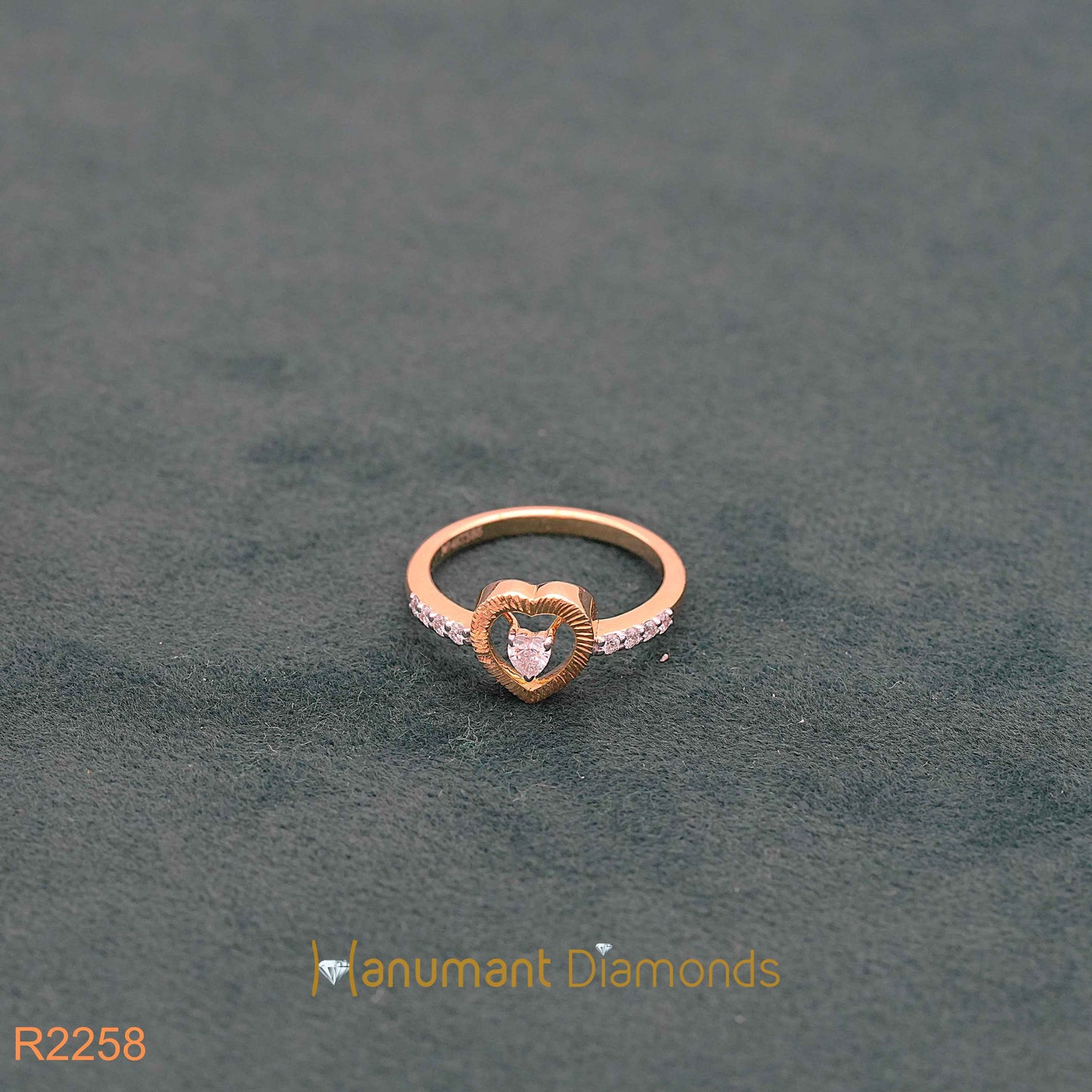 Diamond Ring - R2258