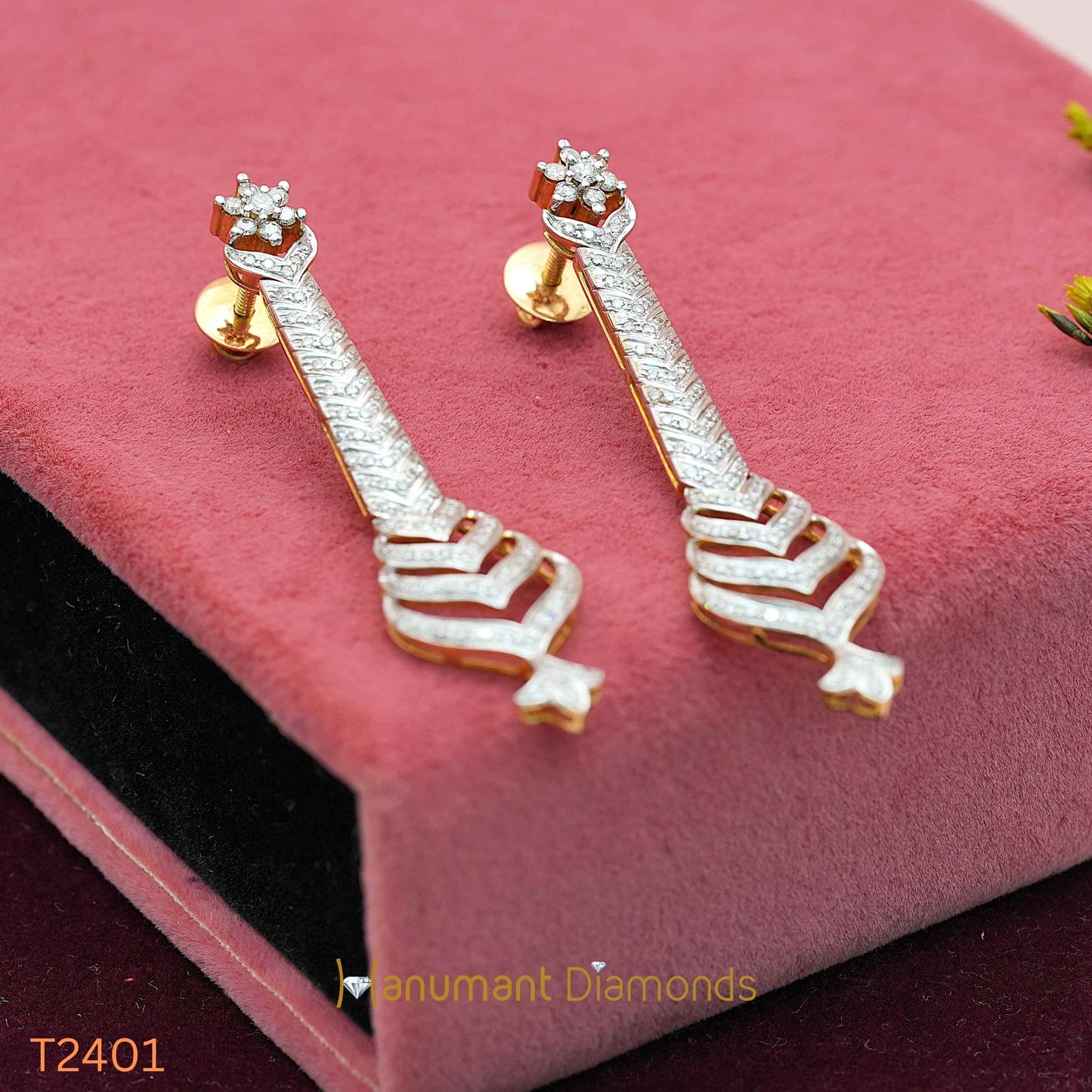 Earrings - T2401